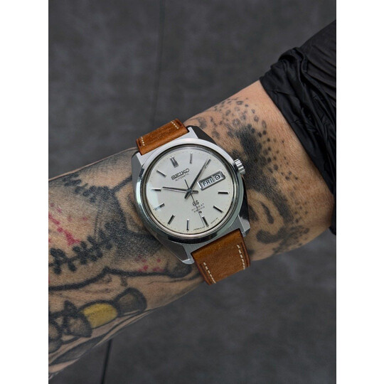 37mm • 1968 Grand Seiko 6146-8000 61GS Hi-Beat Day-Date 36000vph